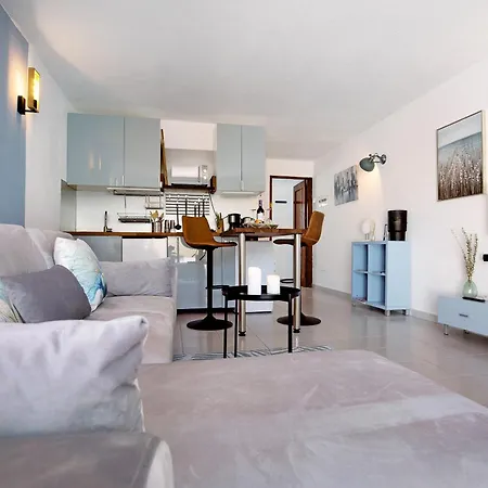 Casa Vitamin Sea Apartment *